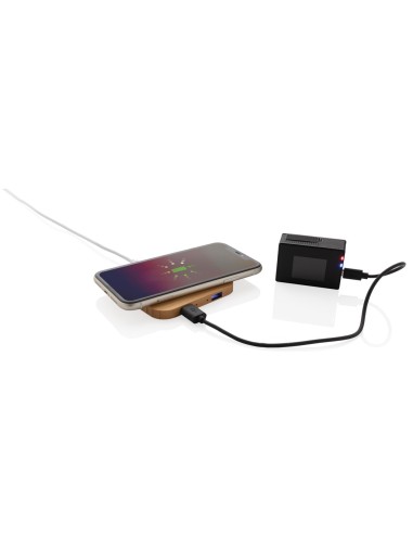 Cargador inalámbrico 5W de bambú con puertos USB