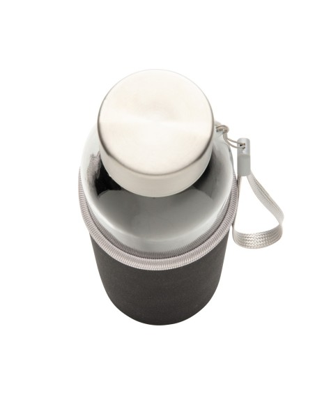 Botella de vidrio con funda de neopreno