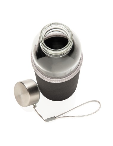 Botella de vidrio con funda de neopreno