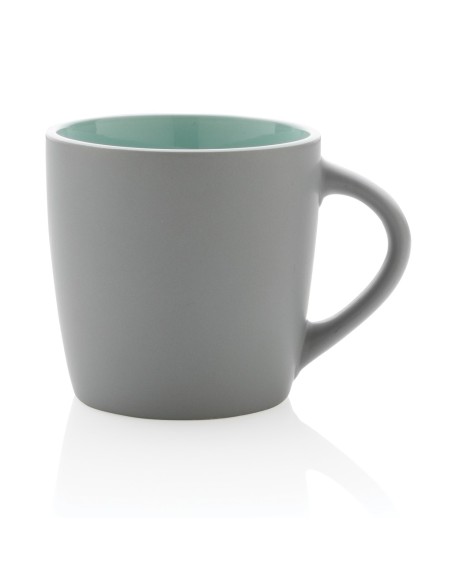 Taza de cerámica con interior de color
