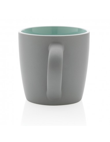Taza de cerámica con interior de color