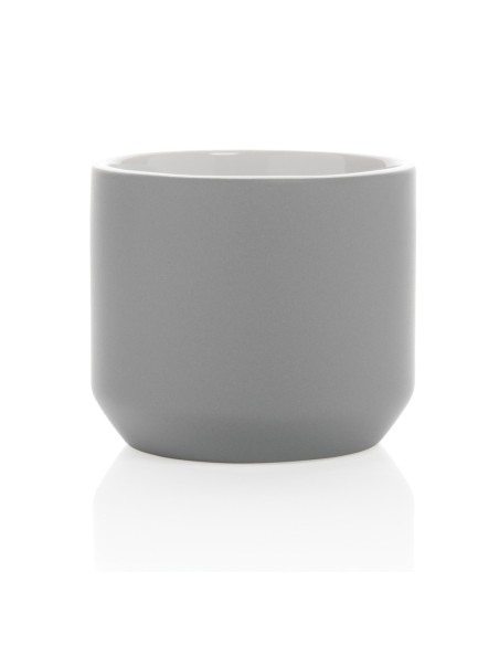 Taza de cerámica moderna