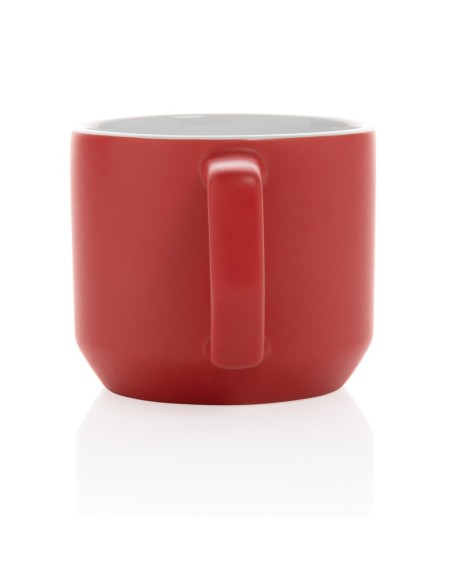 Taza de cerámica moderna