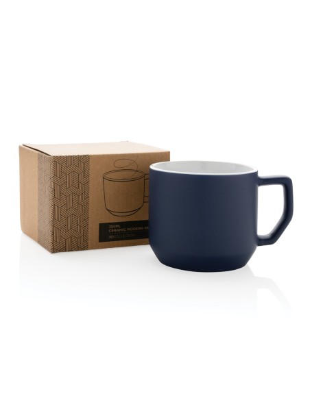 Taza de cerámica moderna