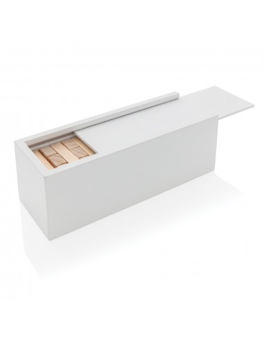 Juego de apilamiento de fichas de madera