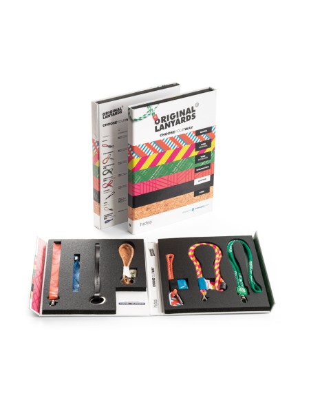 ORIGINAL LANYARDS SHOWCASE Muestrario de Original Lanyards
