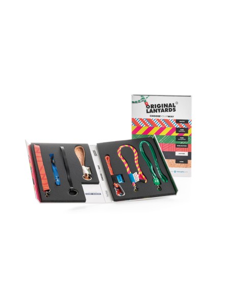 ORIGINAL LANYARDS SHOWCASE Muestrario de Original Lanyards