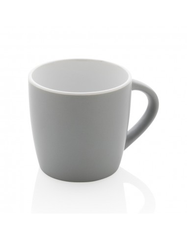Taza de cerámica con interior de color