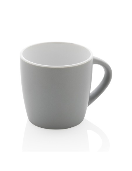 Taza de cerámica con interior de color