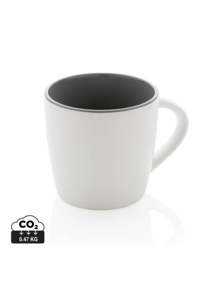 Taza de cerámica con interior de color