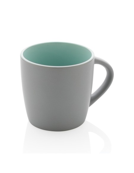 Taza de cerámica con interior de color