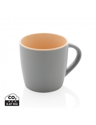 Taza de cerámica con interior de color