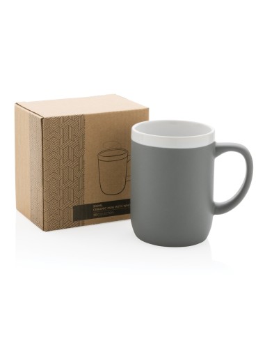 Taza de cerámica con borde blanco